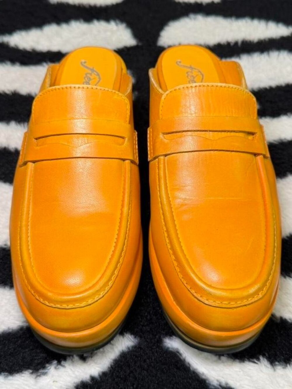 Free People | Winston Yellow Leather Platform Loafer Mules Size 37